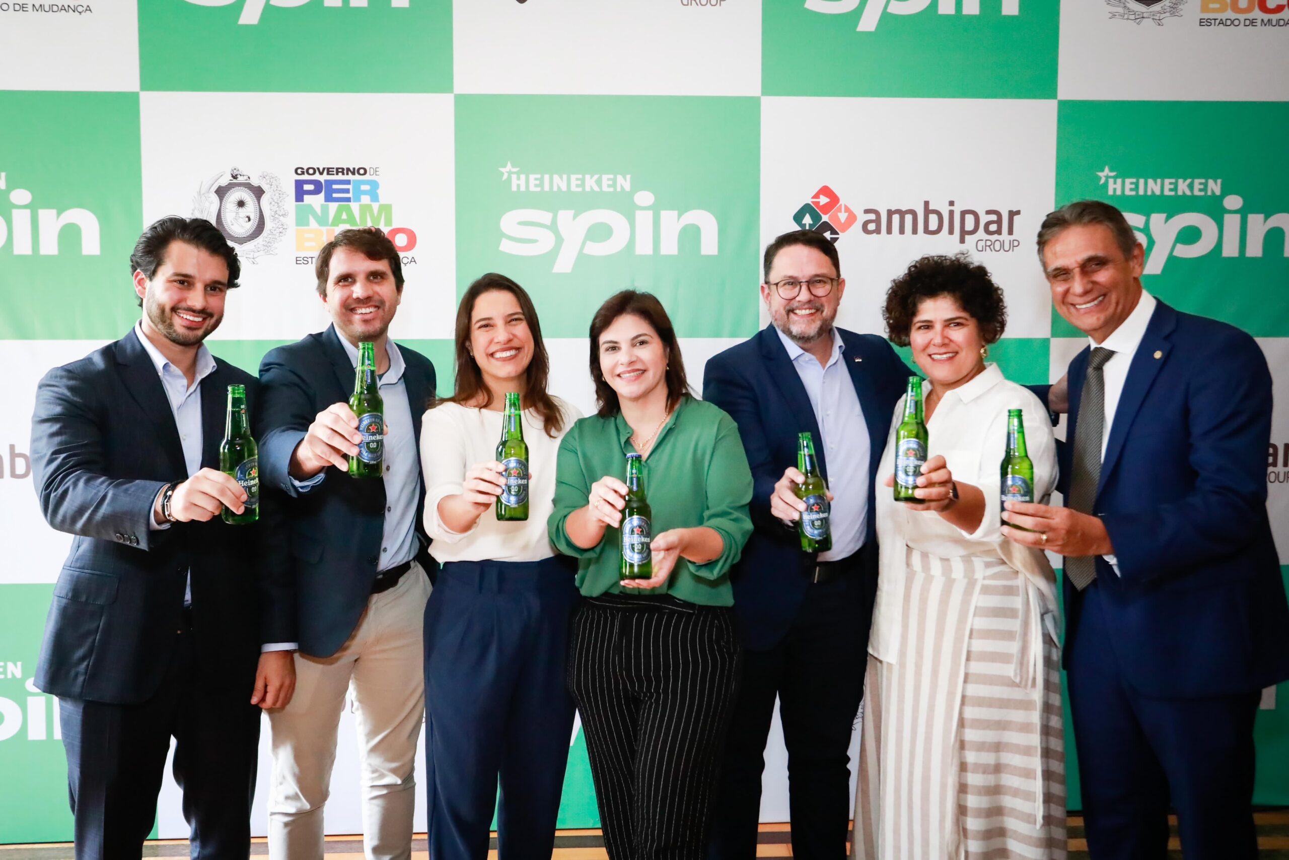 Governadora Raquel Lyra celebra investimento sustentável no Estado com instalação de centro de reciclagem do Grupo Heineken