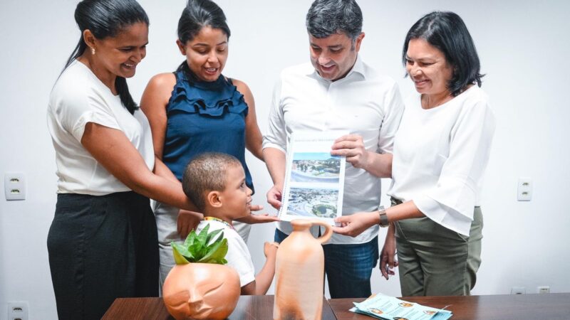 Eduardo da Fonte reforça compromisso com mães atípicas de Tracunhaém