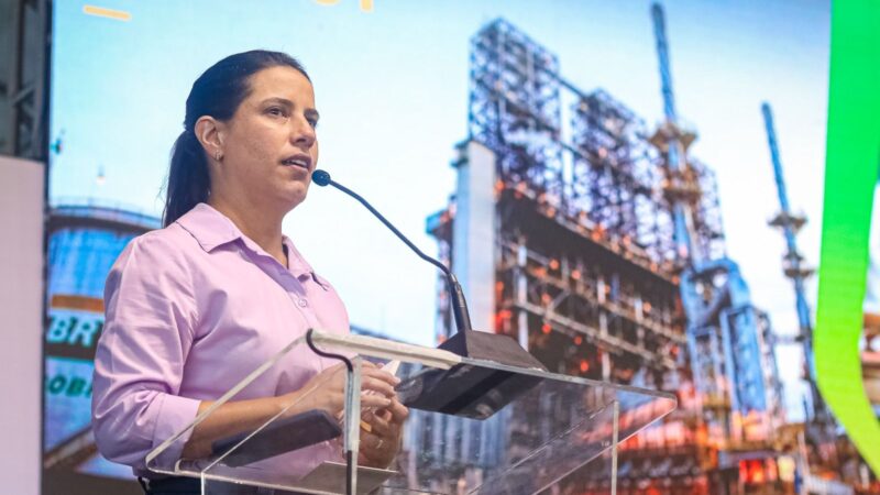 Governadora Raquel Lyra celebra pacote de editais da Petrobras para construção do Trem 2 da Refinaria Abreu e Lima