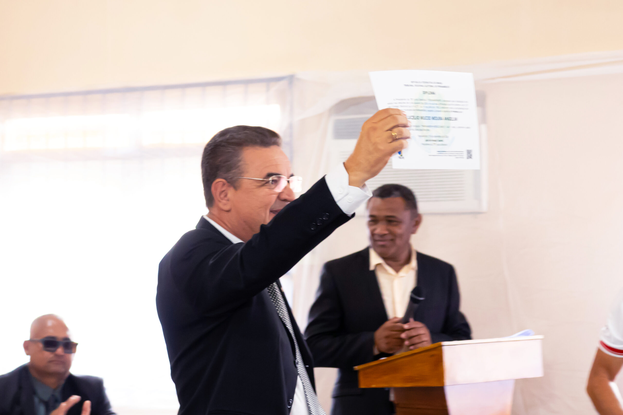 Múcio Angelim e Nivaldo Mendes São Diplomados como Prefeito e Vice de Parnamirim-PE