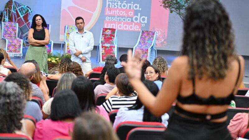 Prefeito participa do primeiro encontro com gestores escolares da rede municipal de ensino de Juazeiro