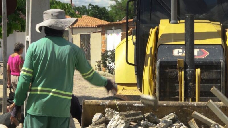 Prefeitura de Araripina inicia operação Lixo Zero nos distritos, com início no distrito do Morais