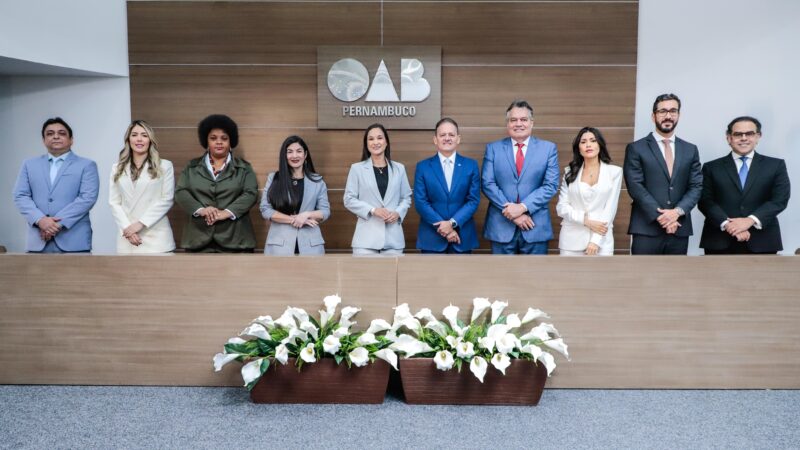 Ingrid Zanella toma posse na presidência da OAB Pernambuco