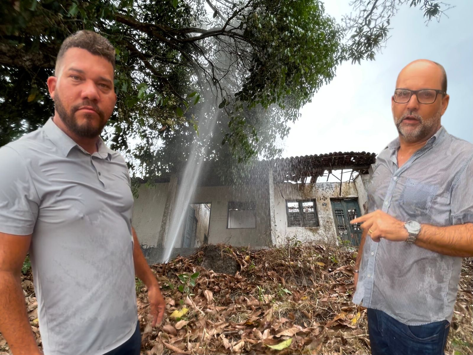 Deputado Abimael Santos denuncia abandono de unidade da Compesa em Bonito