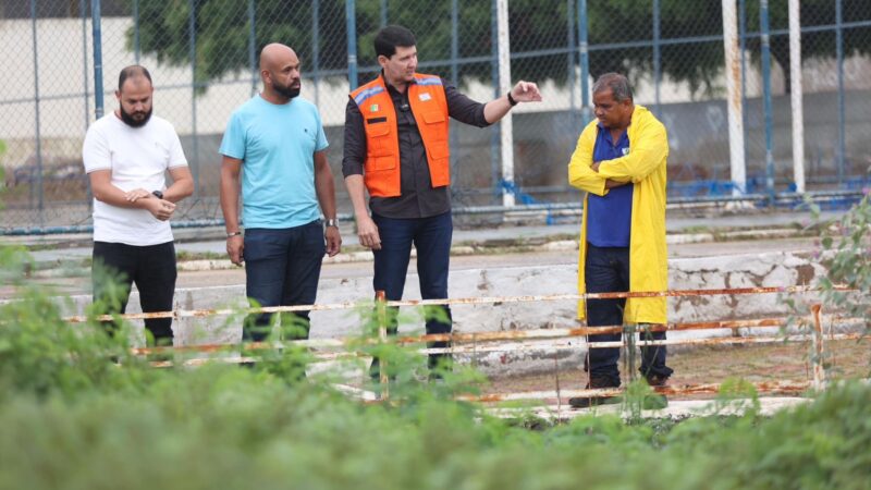 Simão Durando acompanha serviços emergenciais para drenagem das águas das chuvas