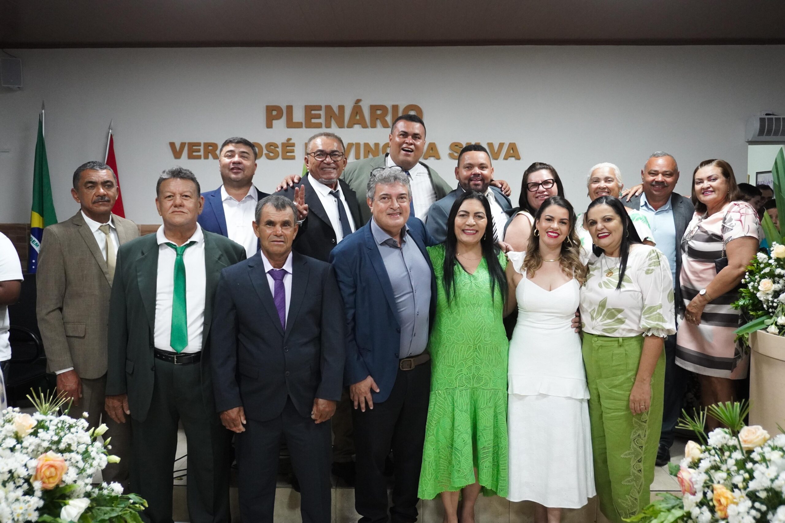 Em Jataúba, Drª Cátia toma posse para segundo mandato com base fortalecida e grande apoio popular