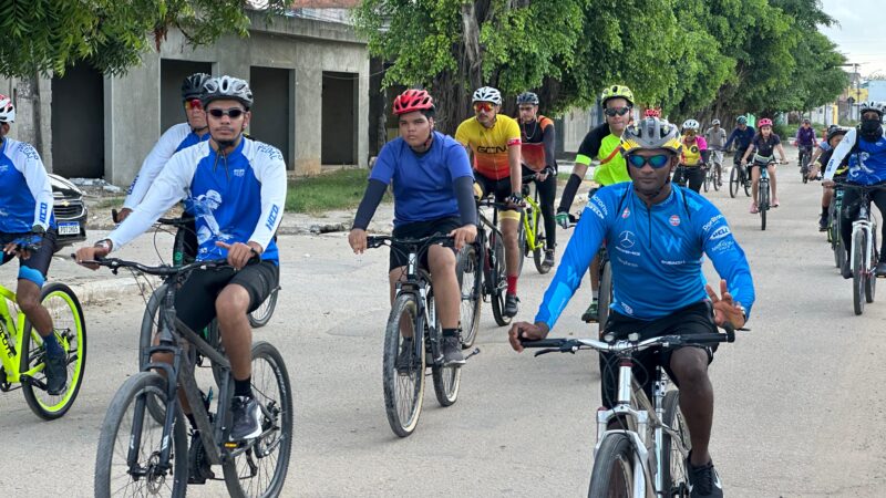 “Pedala Cabo” reuniu cerca de 100 ciclistas neste domingo (19)