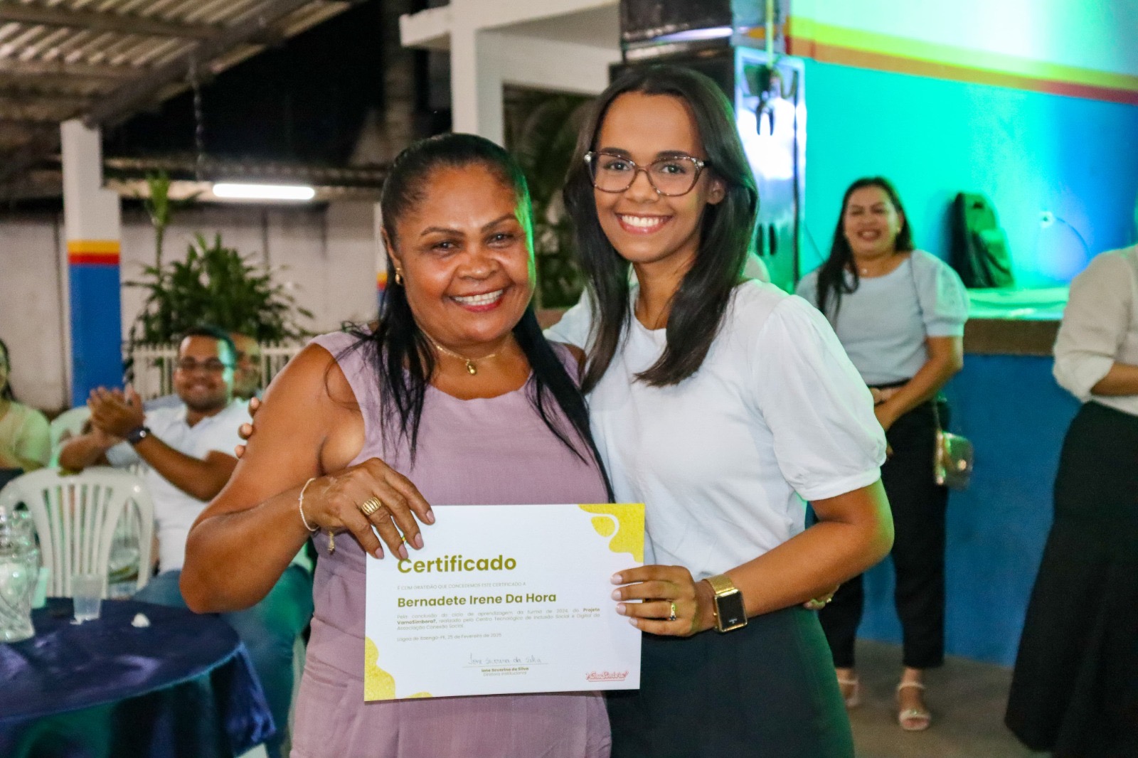 Em Lagoa de Itaenga, mais de 200 idosos se reinventam e se formam em curso de letramento digital