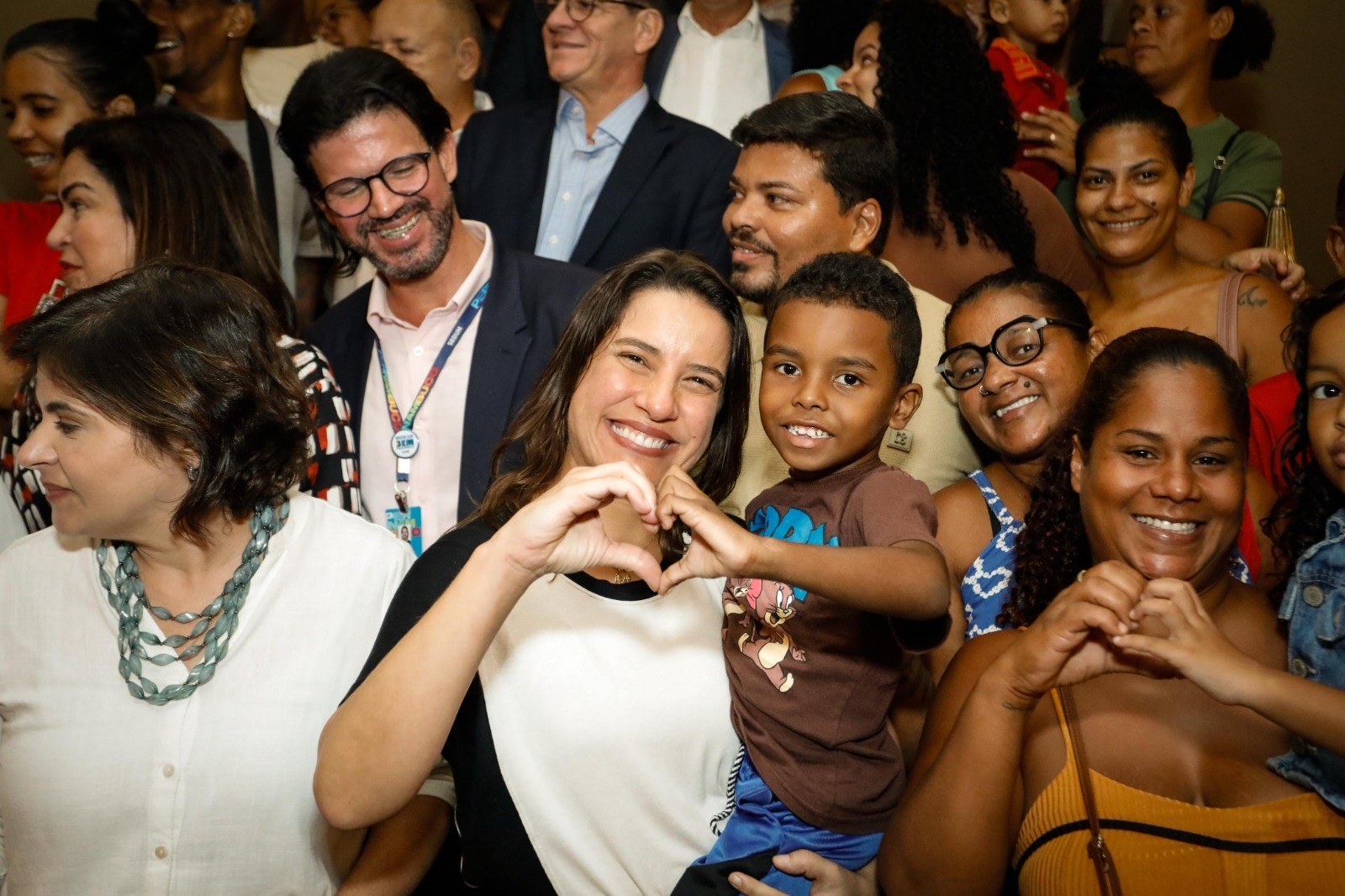 Morar Bem Pernambuco: governadora Raquel Lyra assina ordem de serviço para construção do Conjunto Habitacional Frei Caneca