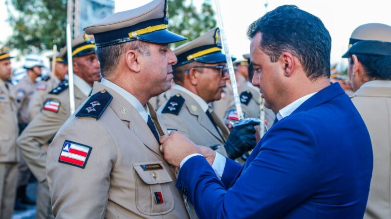 “São 200 anos de trabalho e compromisso da Polícia Militar com a segurança de Juazeiro e da Bahia”, ressaltou o prefeito Andrei na solenidade cívico-militar