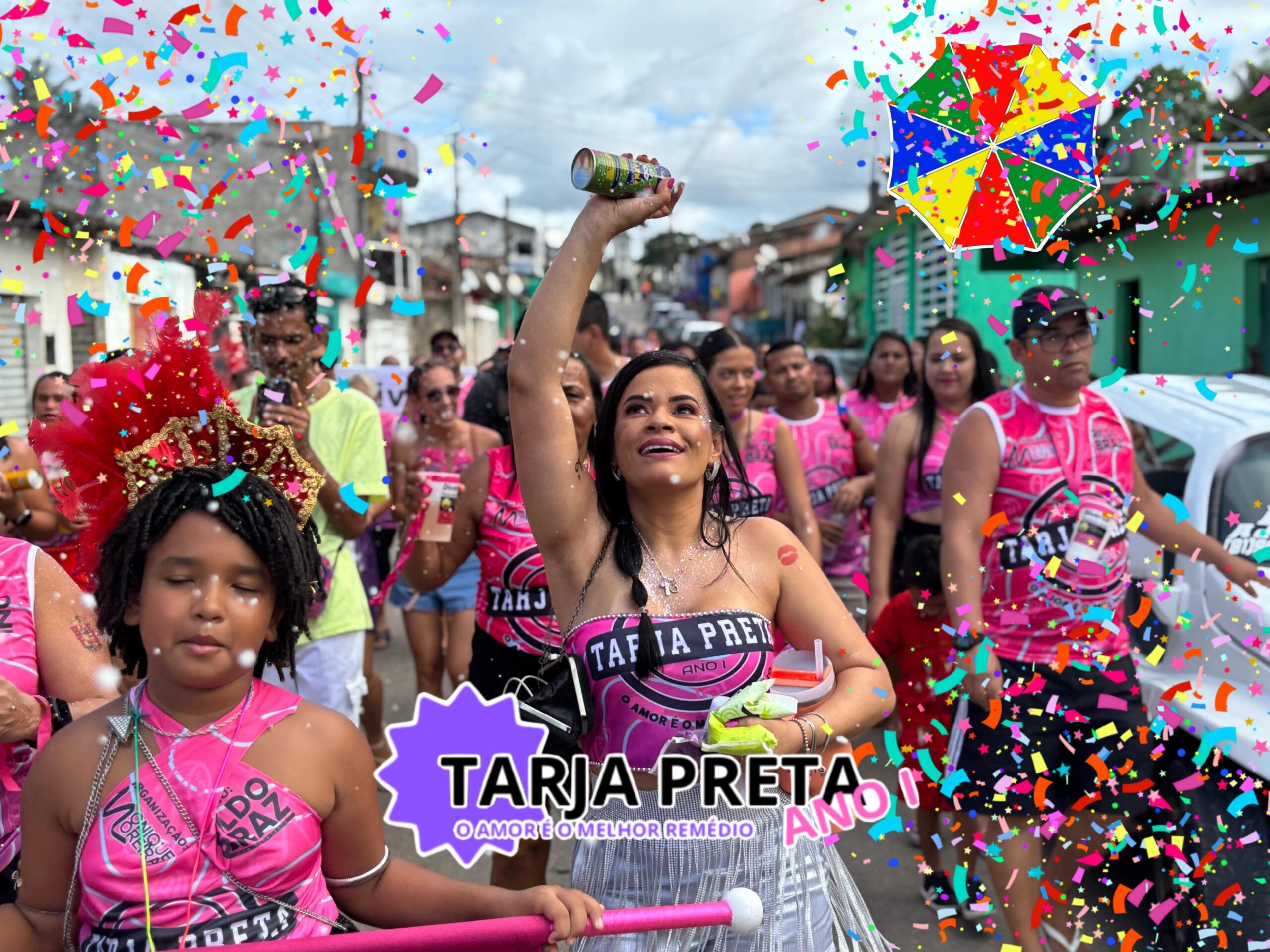 Bloco “Tarja Preta” Da farmacêutica Monique Agita o Distrito Campos Frios com Muito Samba e Alegria.