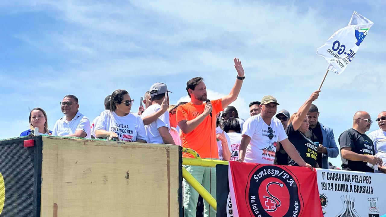 Em Brasília, Gilmar Júnior defende PEC 19 em mobilização nacional. Proposta reajusta piso da enfermagem e garante 30 horas