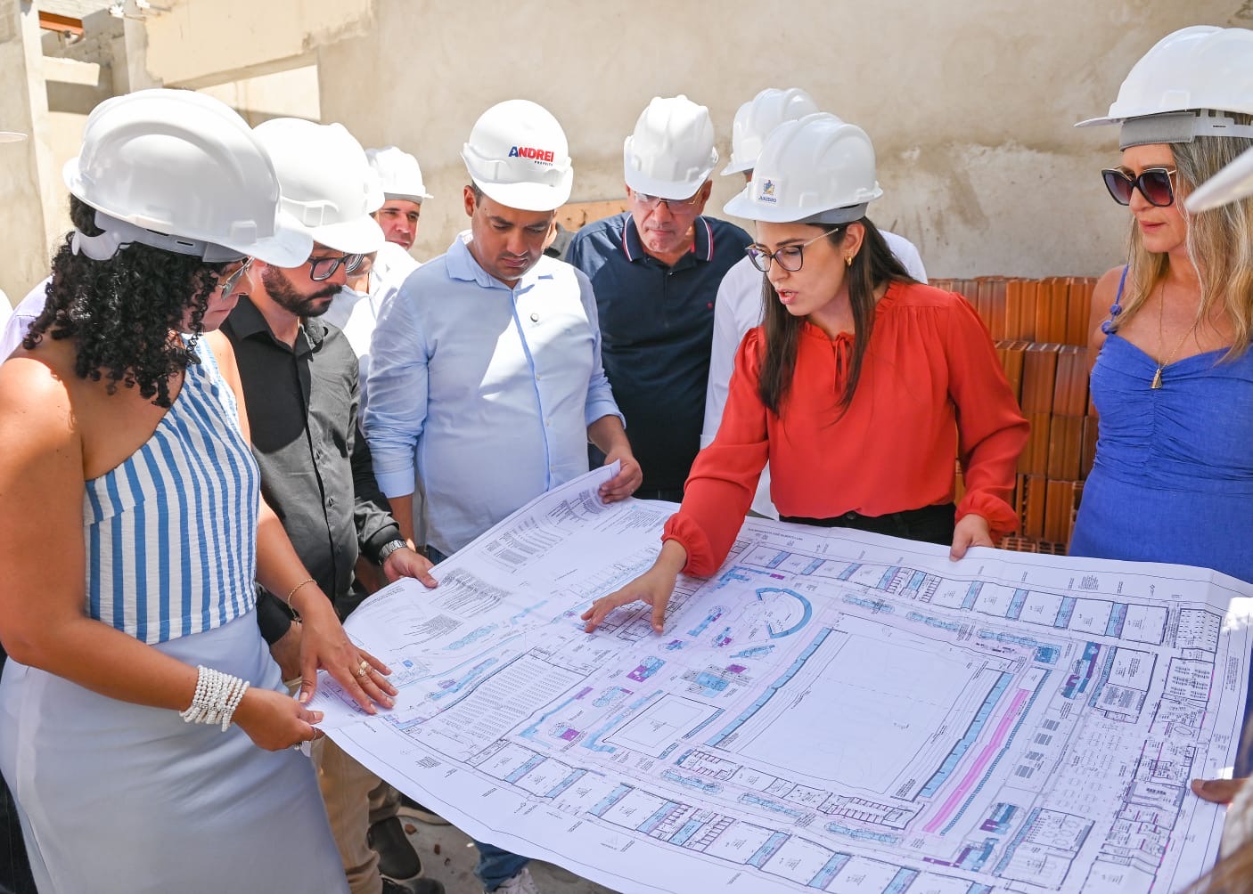 Prefeito Andrei assina ordem de serviço para retomada das obras do Colégio de Tempo Integral Paulo VI