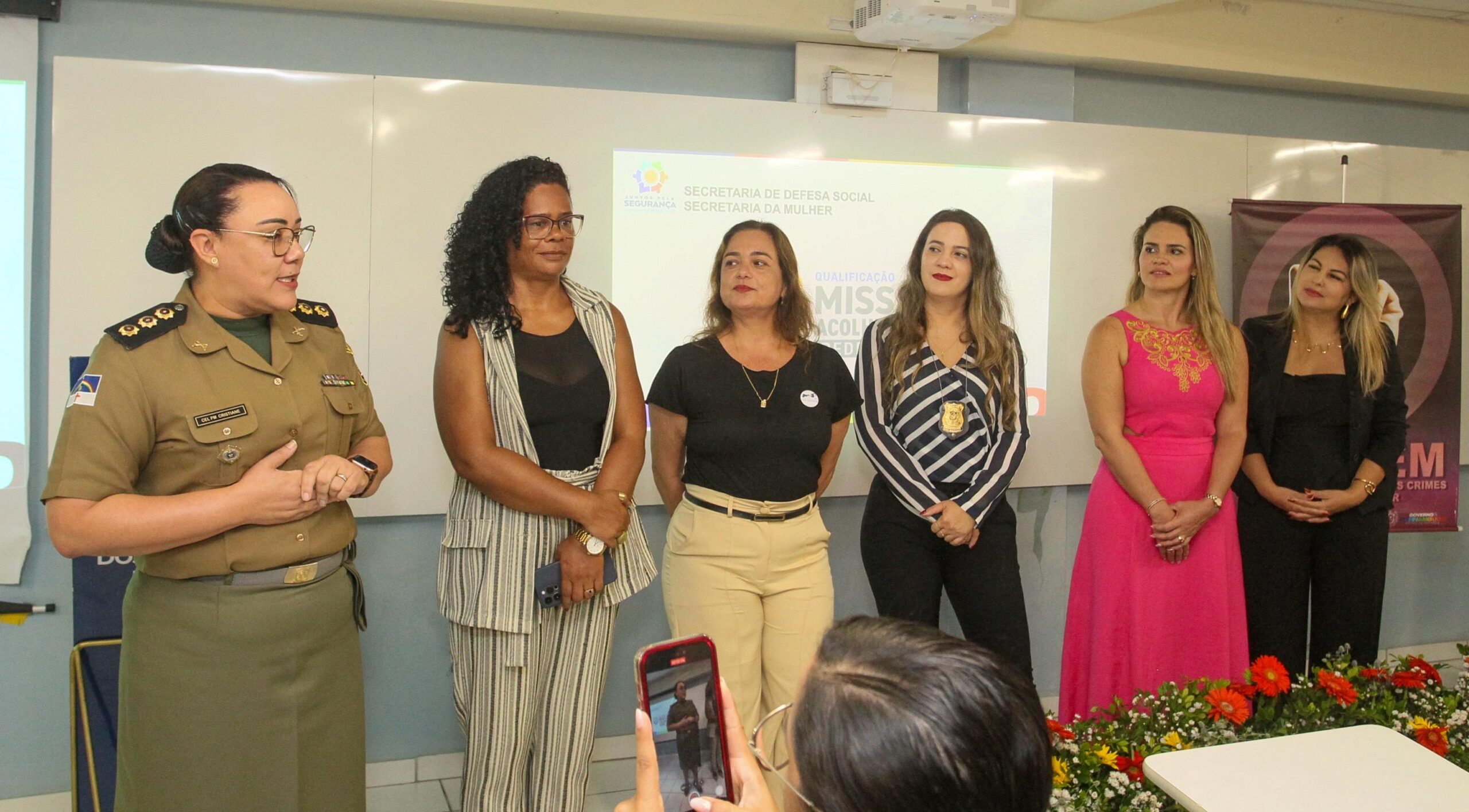 Jaboatão sedia formação da rede estadual de acolhimento às mulheres vítimas de violência