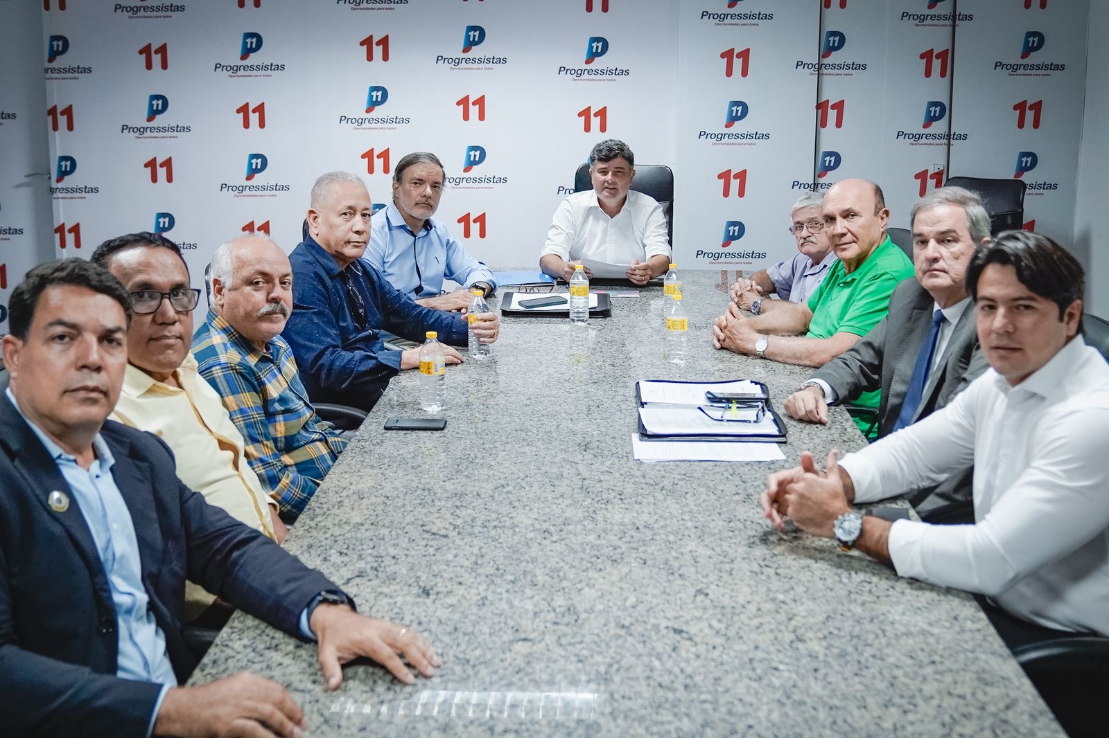 Eduardo da Fonte recebe Comissão de Coronéis da Polícia Militar e Bombeiro Militar de Pernambuco