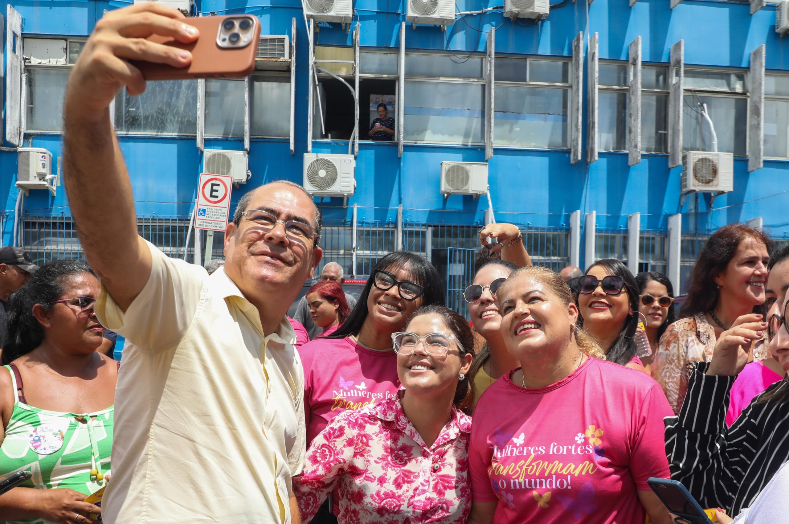 Bloco Mulher Protegida ocupa as ruas de Prazeres, em Jaboatão