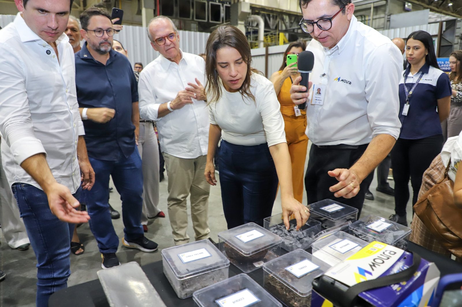 Em visita à nova unidade de reciclagem do Grupo Moura, governadora Raquel Lyra ressalta crescimento econômico do Estado