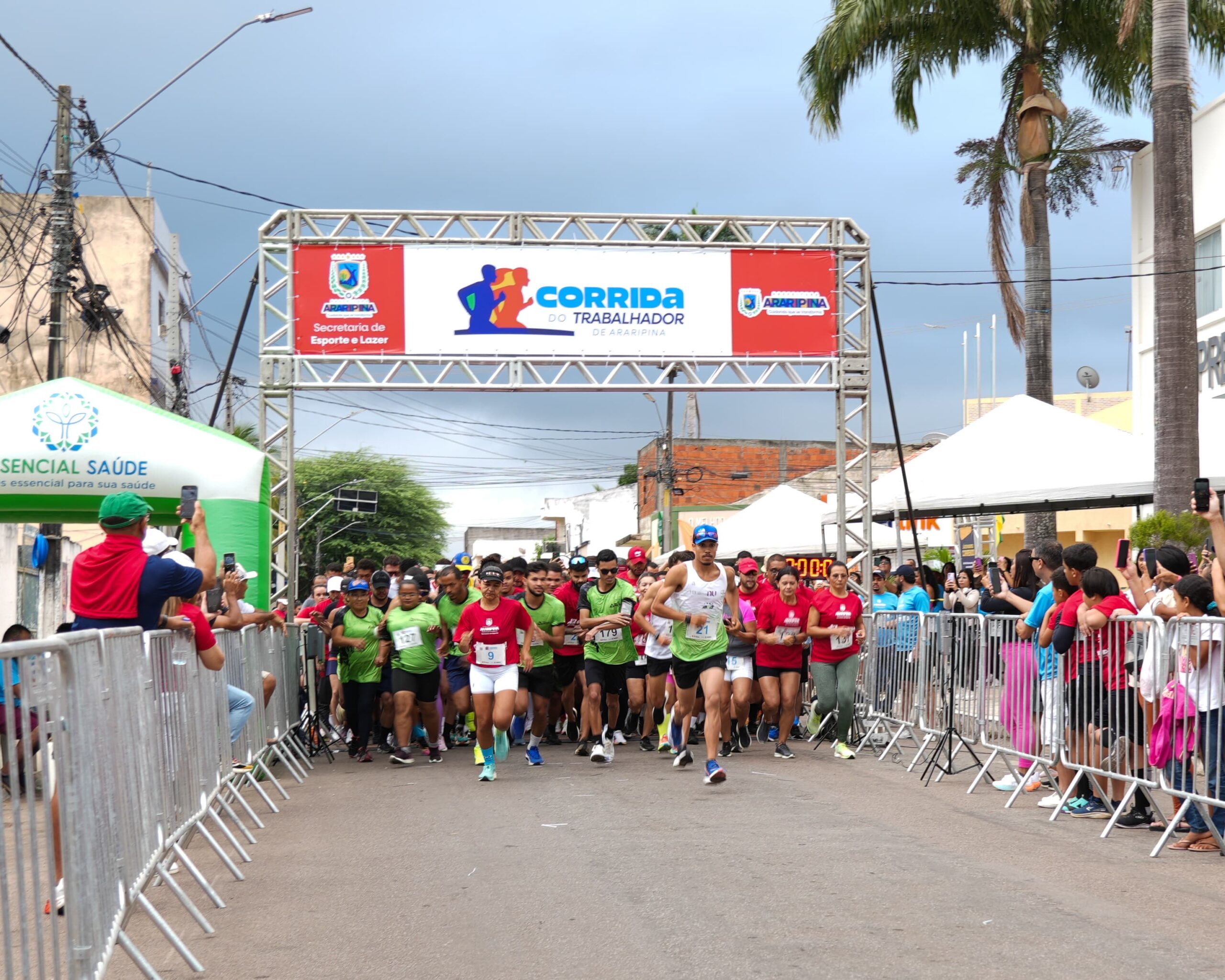 Prefeitura de Araripina celebra o Dia do Trabalhador com corrida que reúne 500 participantes de todas as idades