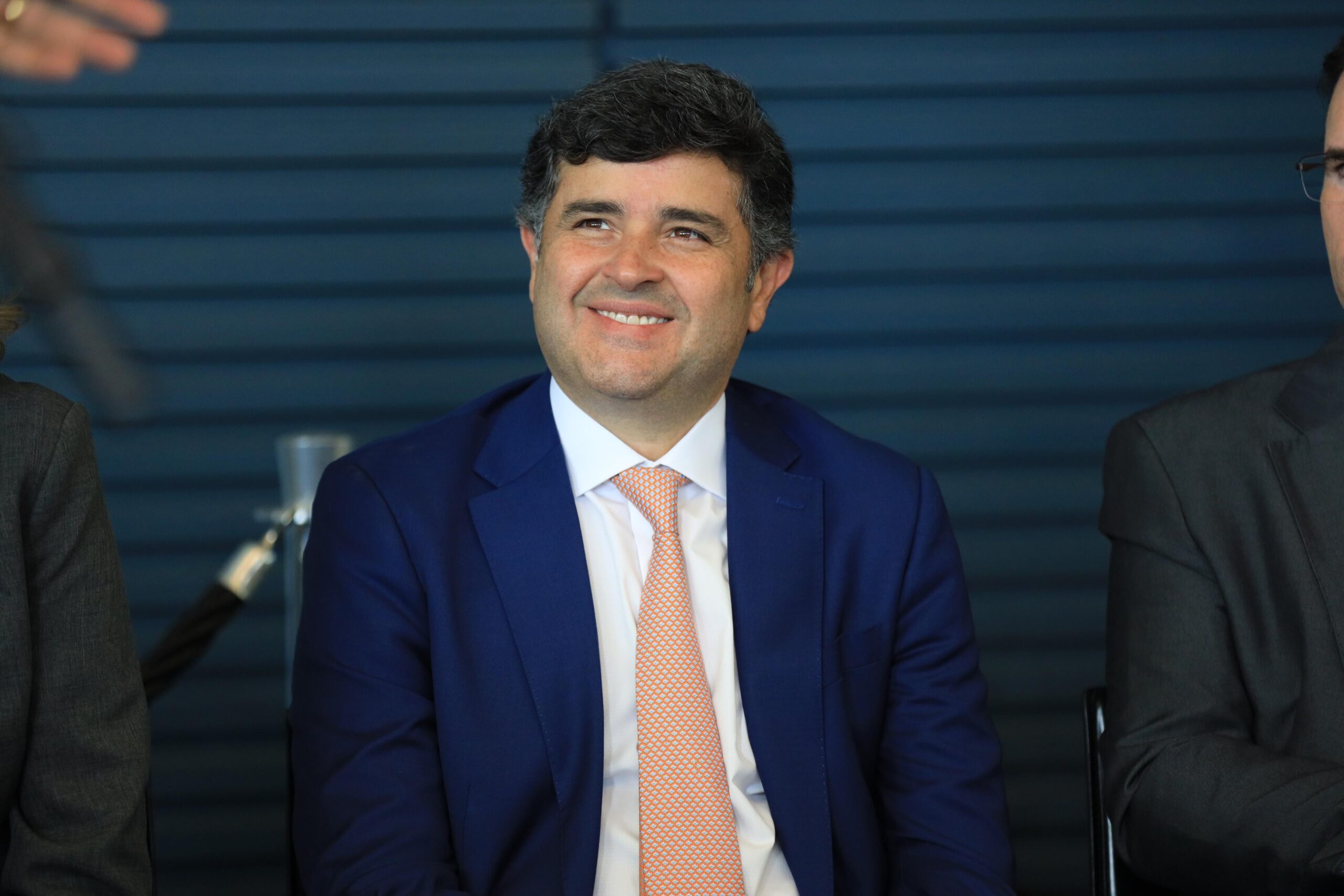 Projeto de Eduardo da Fonte que garante R$ 1.000 a mais para responsável por pessoa com deficiência beneficiária do BPC é aprovado em Comissão na Câmara dos Deputados