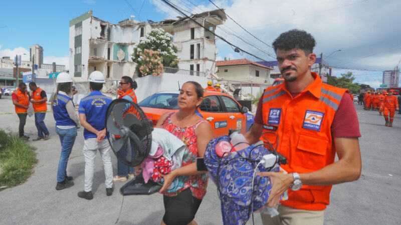 Ação da Prefeitura do Jaboatão dos Guararapes evita tragédia no edifício Kátia Melo, em Piedade