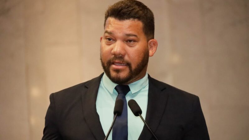Deputado Abimael Santos critica duramente fraudes no INSS e responsabiliza governo Lula