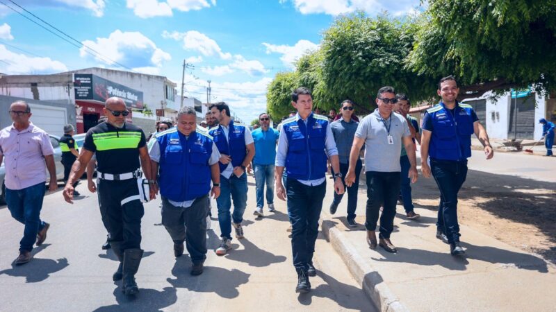 Simão Durando lança programa “Petrolina + Limpa” e inicia grande força-tarefa contra o descarte irregular de lixo
