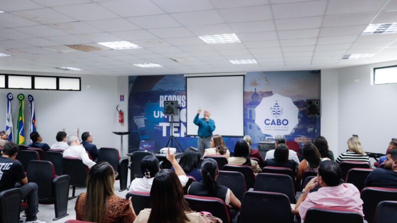 Legislativo Cabense prestigia culto em homenagem aos Servidores Públicos