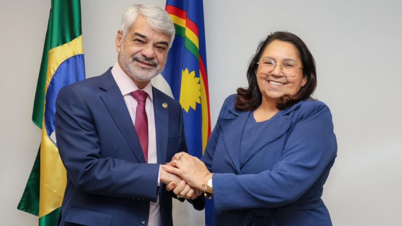 Dona Graça é recebida pelo senador Humberto Costa em Brasília e busca investimentos para a saúde de Catende