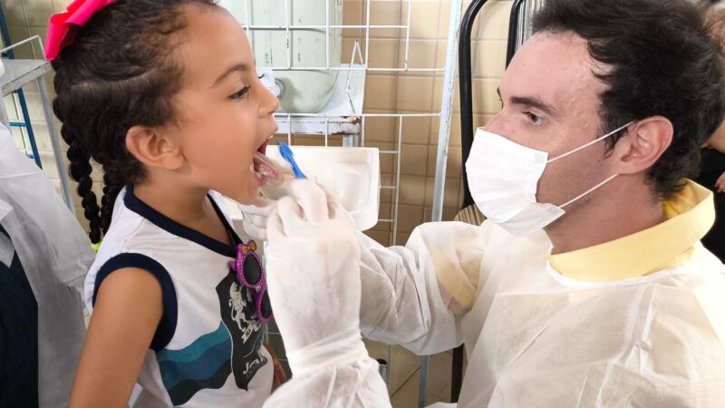 Jaboatão e Conselho Regional de Odontologia fazem atividade de higiene bucal em escola rural