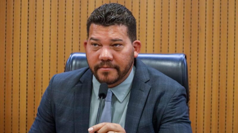 Deputado Estadual Abimael Santos fiscaliza IML de Palmares após denúncias de abandono