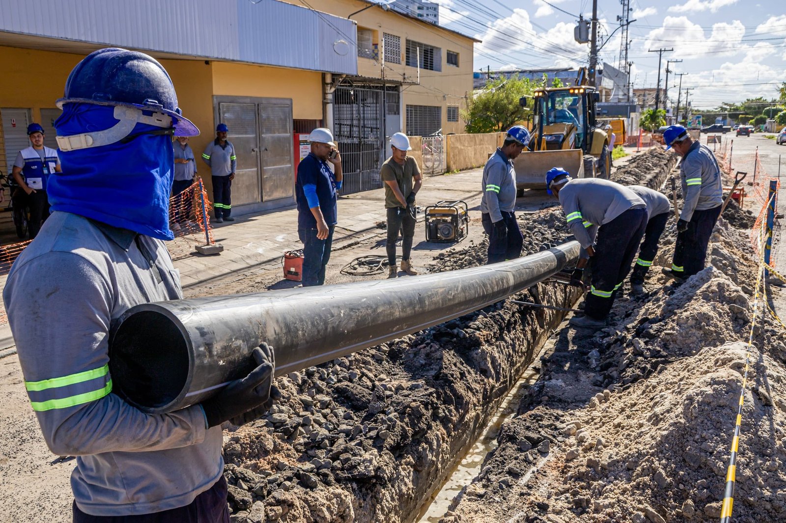 GOVERNO DE PERNAMBUCO AUTORIZA COMPESA A EXECUTAR R$ 108,2 MILHÕES EM OBRAS HÍDRICAS