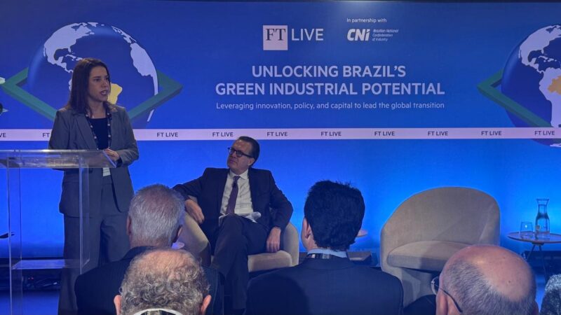 Em Nova Iorque, governadora Raquel Lyra abre evento da CNI e Financial Times e assegura que Pernambuco está pronto para receber investimentos