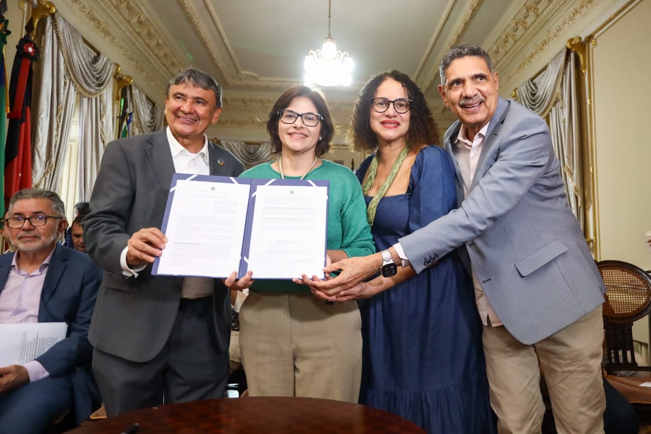 Pernambuco firma parceria com o Governo Federal e amplia oferta de microcrédito e qualificação para pessoas em situação de vulnerabilidade