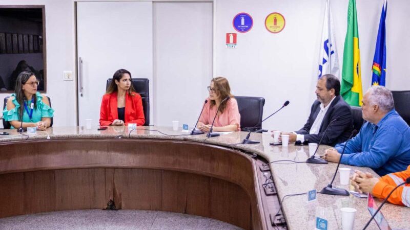 Frente Parlamentar da Micro e Pequena Empresa discute desburocratização do ambiente de negócios em Pernambuco