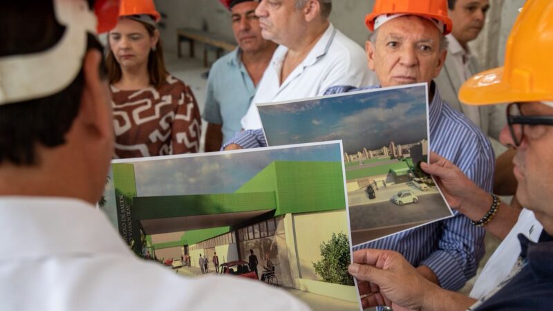 Prefeitura de Caruaru realiza visita técnica à UPA do Vassoural com presença de vereadores