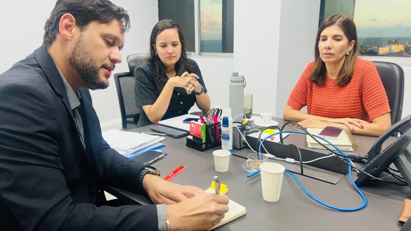 Deputado Gilmar Júnior cobra à Prefeitura do Recife ações concretas para situação dos enfermeiros