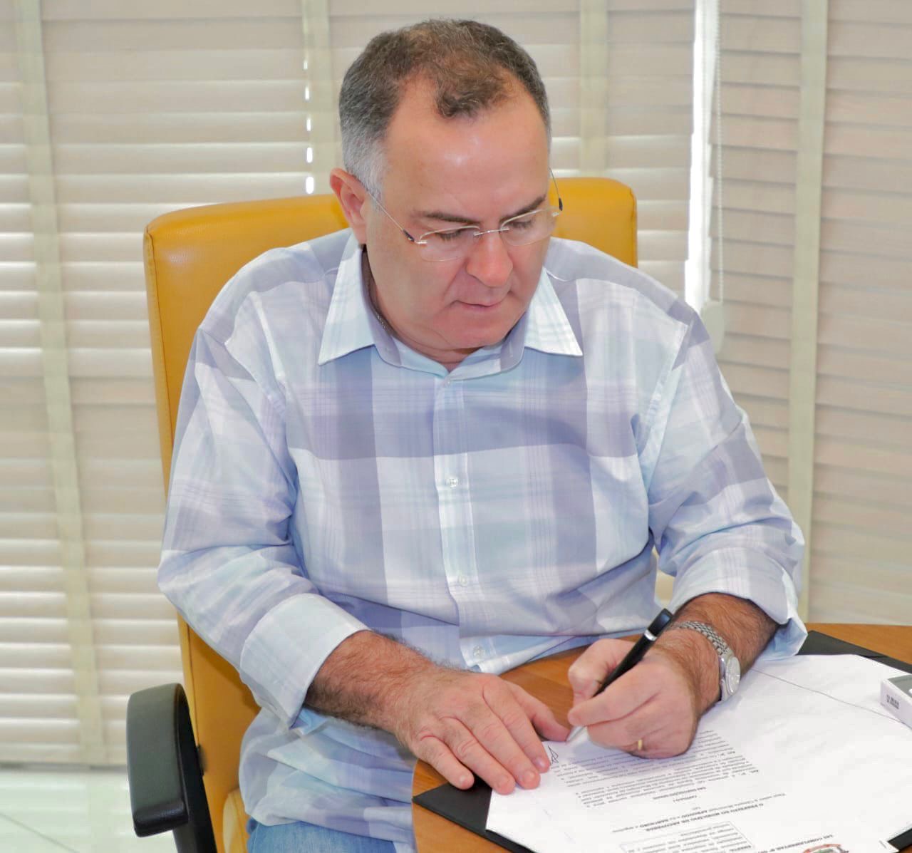 Prefeito de Arcoverde, Zeca Cavalcanti, sanciona Lei Complementar de Incentivos Fiscais para atrair empresas e gerar empregos