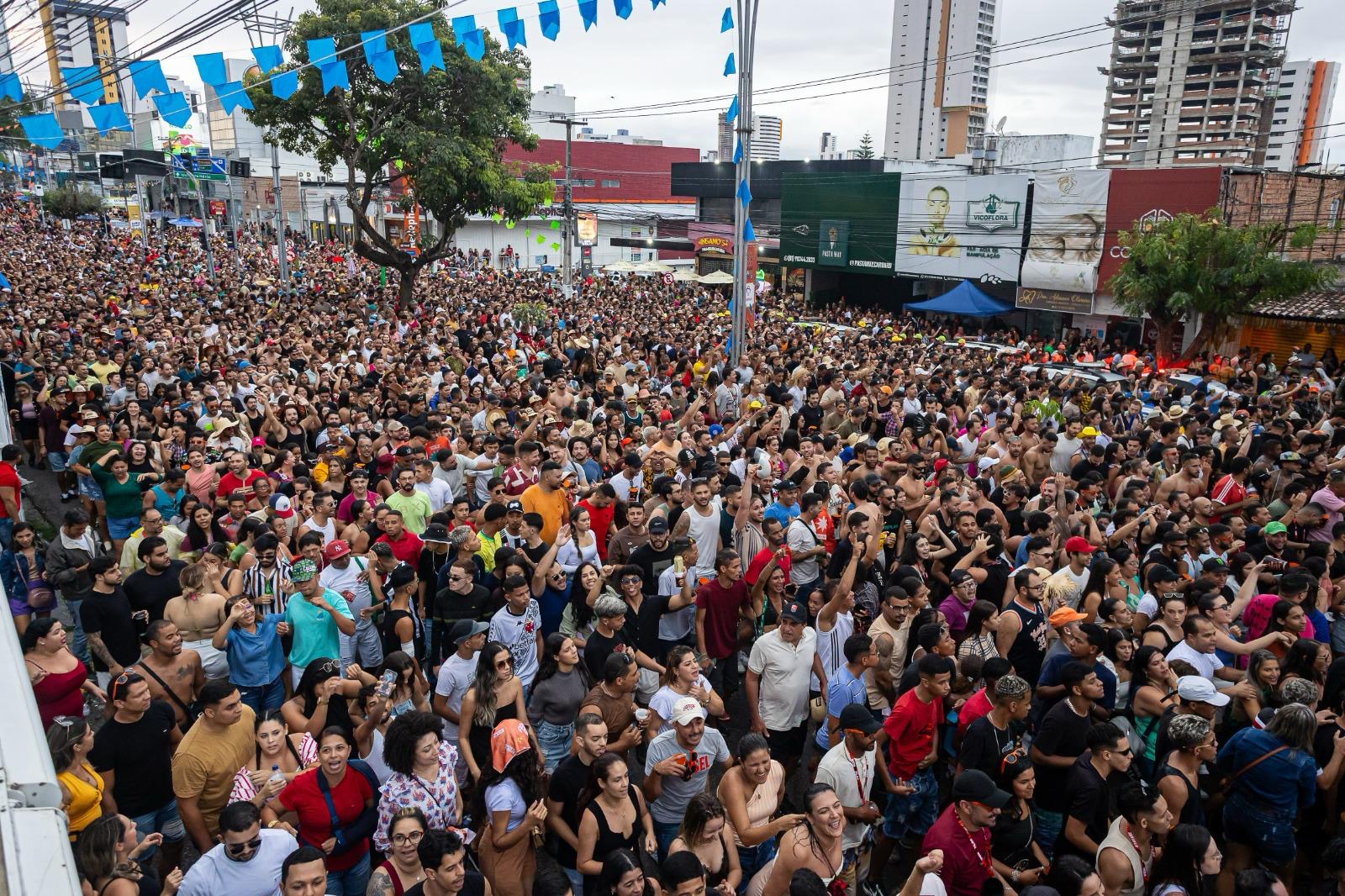 Com multidão, segurança e alegria, drilhas voltam para ficar em Caruaru