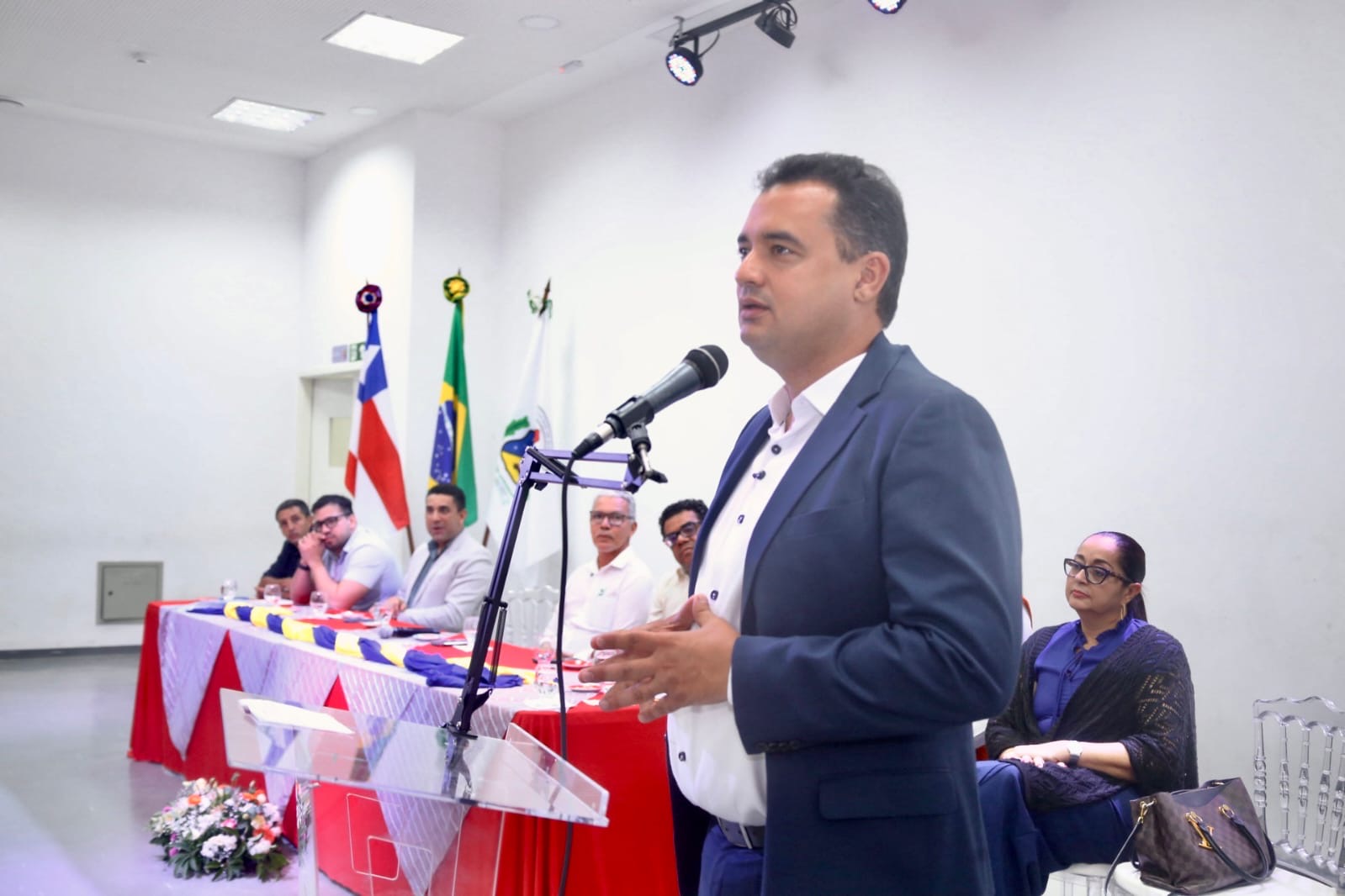 Prefeito Andrei Gonçalves participa da posse de novos membros de conselhos municipais e reforça compromisso com participação social em Juazeiro