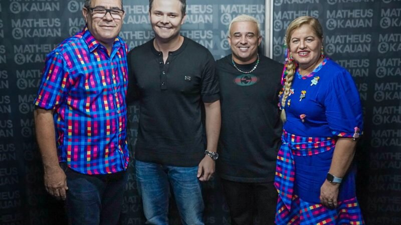 Mano e Andréa Medeiros mergulham na alegria junina no Jaboatão Centro