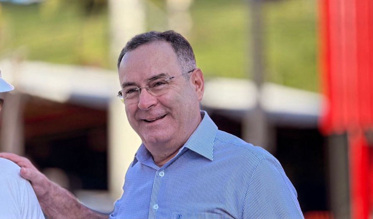 Zeca Cavalcanti mantém alta aprovação em Arcoverde, aponta pesquisa Múltipla