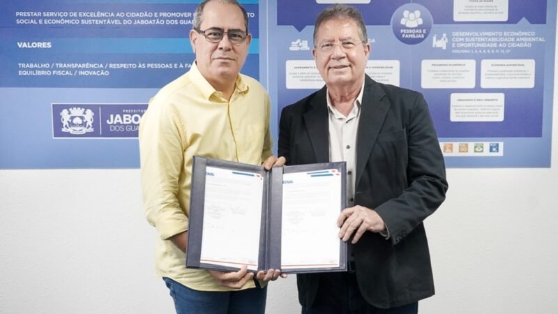 Prefeito Mano Medeiros e presidente da Fiepe Bruno Veloso assinam parceria de cursos de logística para capacitar mercado de trabalho do Jaboatão dos Guararapes