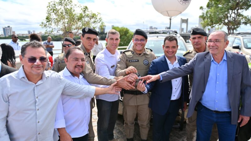 Juazeiro recebe reforço histórico na segurança pública com entrega de viaturas e armamentos