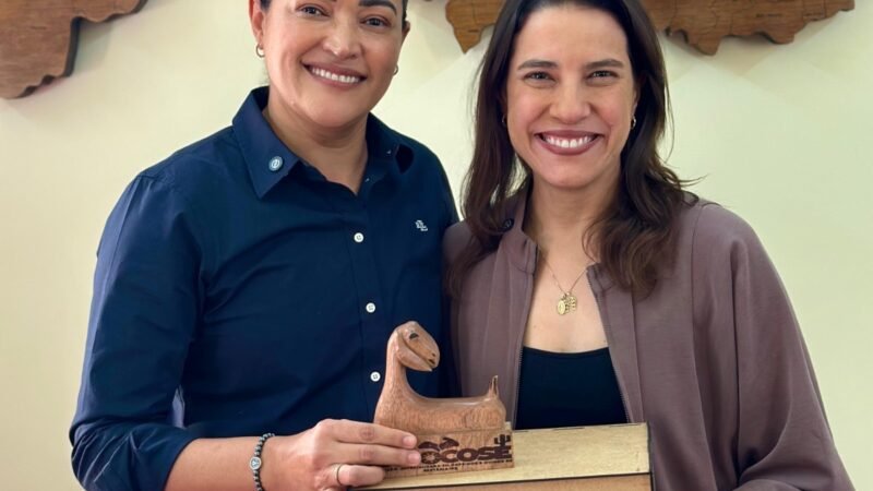 Pollyanna Abreu convida Governadora Raquel Lyra para a EXPOCOSE 2025, que terá premiação histórica de R$ 100 mil