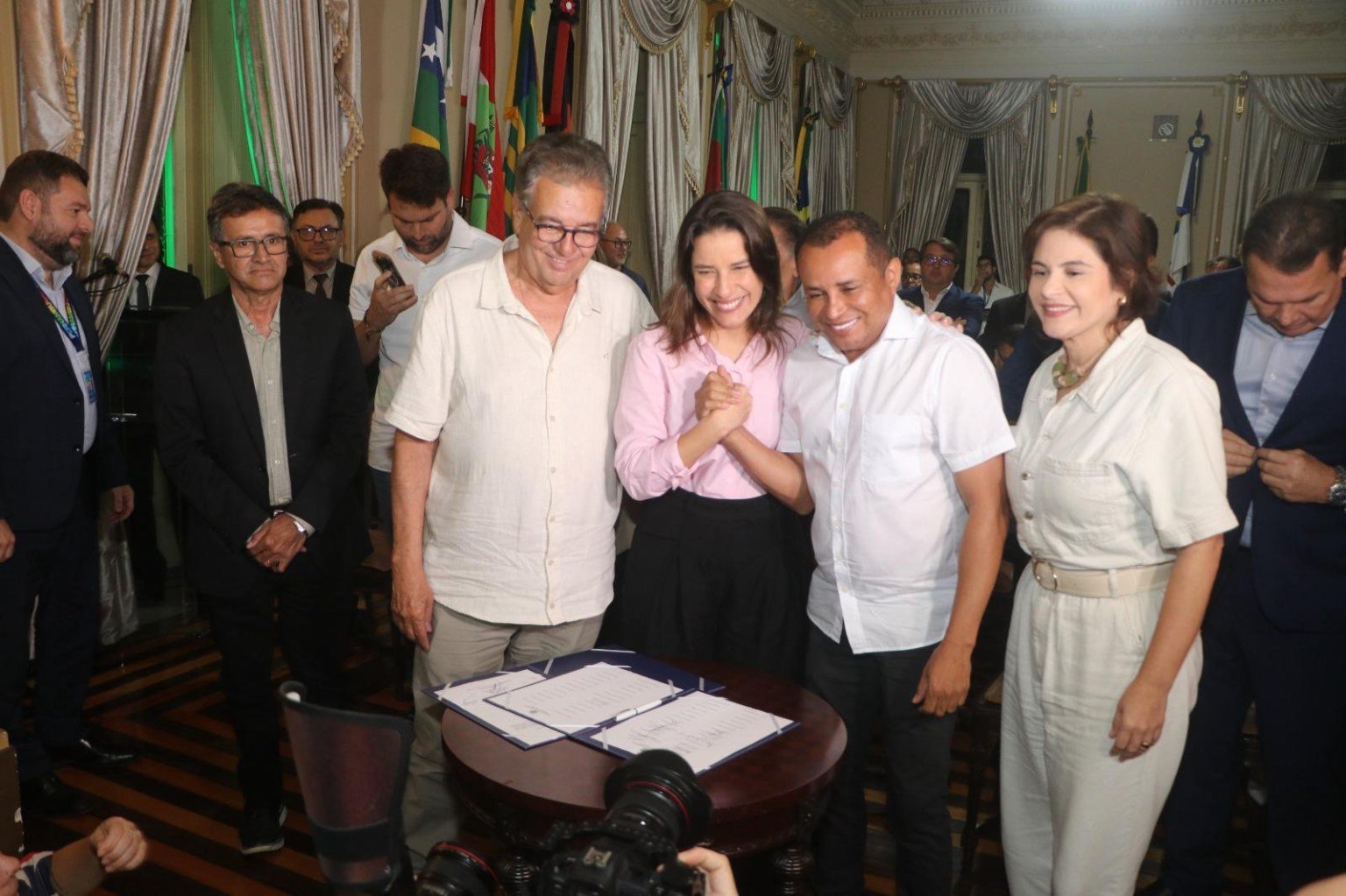 Ao lado da Governadora Raquel Lyra , Prefeito Albino celebra conquista da 1º Creche para a terra do Cavalo Marinho Condado