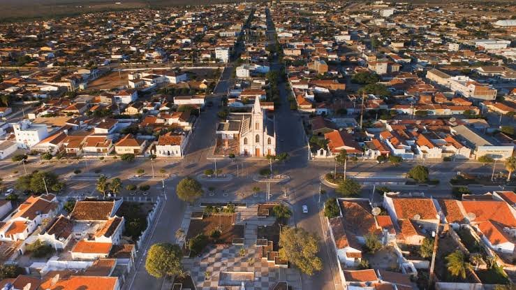 Vereador Júnior de Vavá e o agrônomo Rivaldo Soares vão assumir secretarias em Belém do São Francisco