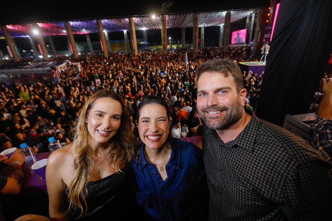 Governadora Raquel Lyra marca presença no São João de Carpina, na Mata Norte, em últimos dias do ciclo junino de 2025