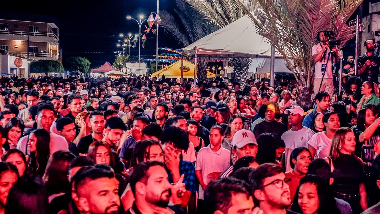 Belem do São Francisco encerra grande festa junina com chave de ouro