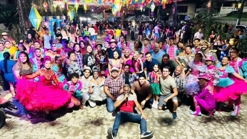 Thiago de Miel resgata tradição e política forte com encontro de quadrilhas estilizadas em Xexéu