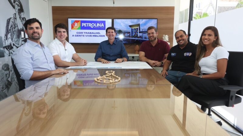 Simão Durando anuncia construção de Centro Gastronômico no bairro Rio Corrente